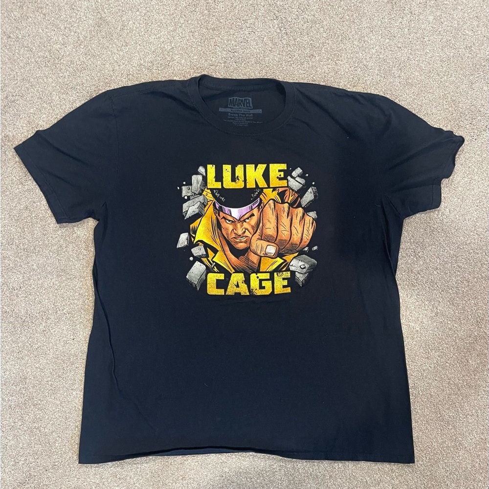 Marvel Luke Cage Graphic Tee size XL